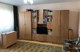 Apartament 3 camere, 80 mp, decomandat, zona strazii Scortarilor