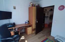 Apartament la cheie, etaj intermediar, parcare, zona Terra!