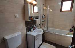 Apartament la cheie, etaj intermediar, parcare, zona Terra!