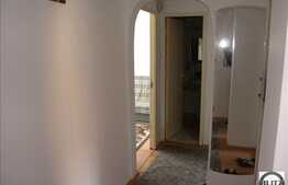 De vanzare 4 camere 80 mp in Marasti