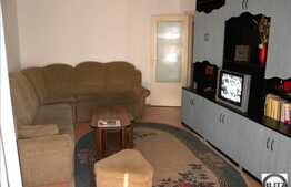 De vanzare 4 camere 80 mp in Marasti