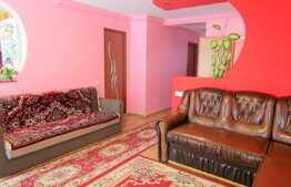 Apartament 3 camere, 63 mp, parcare, zona strazii Teilor!