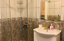 Cauti o garsoniera decomandata intr-o cladire noua la 10 minute de statiile de autobus?