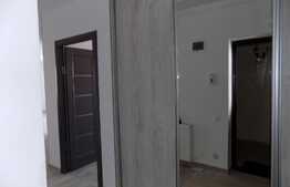 Apartament lux, partial mobilat, 2 camere decomandat 60 mp, zona Terra