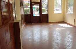 Spatiu comercial, 50 mp, vad pietonal excelent