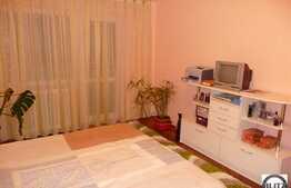 Un apartament cu 3 camere la pret extrem de bun!