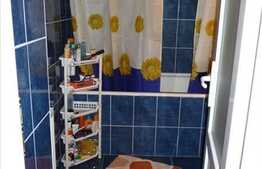 Un apartament cu 3 camere la pret extrem de bun!