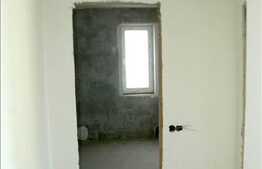 Apartament 2 camere in zona buna! Semifinisat!