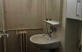 Garsoniera cocheta, etaj intermediar, zona Stadion CFR