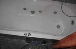 Apartament 3 camere, decomandat, 64.5 mp, finisat, zona strazii Horea