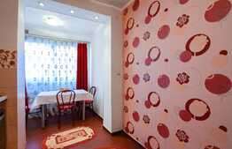 2 camere, 54 mp, terasa 27 mp, decomandat, parcare si garaj, zona Mozart