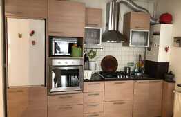 Apartament 3 camere, 95 mp, garaj, zona strazii Mircea Eliade