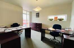 Birou Ultrafinisat, 102 mp, Cladire de birouri, zona Dorobantilor