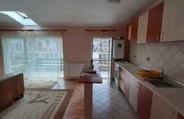 Doua balcoane, parcare, pret atractiv, zona Eroilor