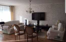 Casa ultrafinisata 220 mp utili, 300 mp teren, in zona exclusivista