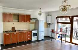 Apartament 2 camera, zona Tautiului!