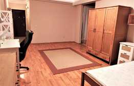 De vanzare apartament, 46 mp, zona Farmec