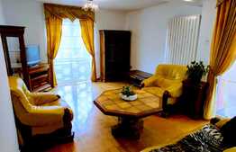 Apartament 3 camere, 110 mp,  2 parcari, zona Grand Hotel Italia