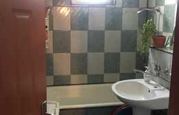 Apartament 3 camere, 65.5 mp, mobilat, boxa, zona Spitalul de Recuperare