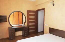 3 camere, 80 mp, imobil nou, parcare, zona Grand Hotel Italia