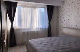 Apartament 3 camere, recent mobilat, imobil nou, strada Stejarului