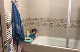 Apartament 3 camere, recent mobilat, imobil nou, strada Stejarului