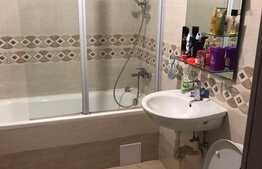 Apartament 3 camere, recent mobilat, imobil nou, strada Stejarului