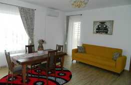 Apartament 2 camere, semidecomandat, 50 mp, zona Grand Hotel Italia