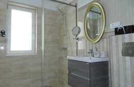 Apartament 2 camere, semidecomandat, 50 mp, zona Grand Hotel Italia