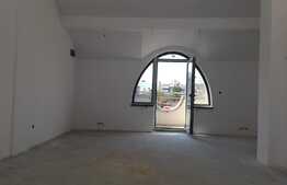 Spatiu birouri, zona semicentrala, 160mp, semifinisat