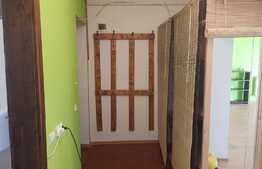 Apartament 2 camere, gradina 40 mp, loc parcare, zona strazii Eroilor!  Mobilat sau partial mobilat!