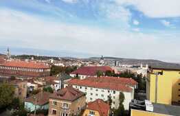 Apartament 4 camere, 100 mp, zona Piata Cipariu