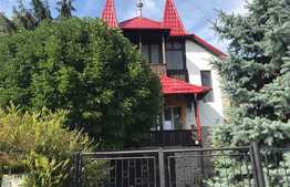  Casa individuala, 312 mp, teren 1445 mp, garaj, zona linistita de case