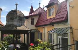  Casa individuala, 312 mp, teren 1445 mp, garaj, zona linistita de case