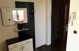 Apartament 2 camere, baie tip jacuzzi, zona Sesul de Sus!
