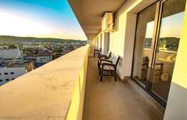 Penthouse ultrafinisat, 88 mp, terasa 20 mp, 3 camere, priveliste! 