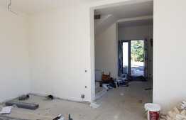 Vanzare casa tip duplex 