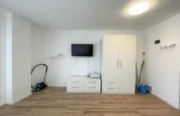 Studio 45 mp, prima inchiriere, imobil nou, parcare, in zona Hasdeu!