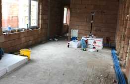 Scadere de pret! Apartament in vila 140 mp, zona linistita