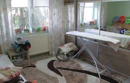 Apartament 3 camere, 61 mp, 2 parcari, zona Primariei Baciu