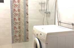 Apartament 3 camere, 140 mp, parcare, gradina, zona UMF