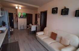 2 camere, spatiu de zi, parcare, etaj intermediar, zona Porii!