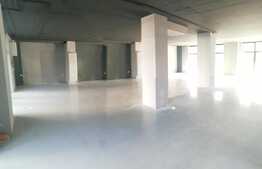 Spatiu comercial cu front stradal, ideal pentru SHOWROOM