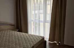 Apartament 3 camere, semidecomandat, 80 mp, zona linistita