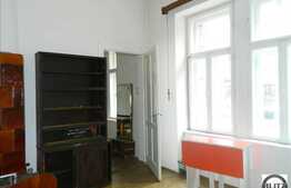 Vanzare apartament cu 2 camere, 54 mp utili pe strada Horea