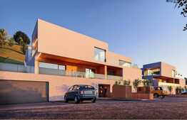 Teren intravilan 2140 mp in zona Wonderland cu reglemantari pentru doua duplexuri