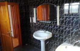 Birou modern, 120 mp cu mult spatiu verde si locuri de parcare