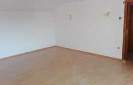 Birou modern, 120 mp cu mult spatiu verde si locuri de parcare