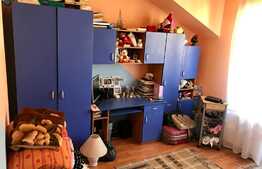 Apartament 2 camere, living spatios, zona Eroilor!