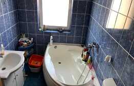 Apartament 2 camere, living spatios, zona Eroilor!